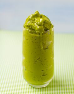 
                    
                        How I get some instant ZENERGY -&gt; Morning Matcha Shake .. Secret Ingredient recipe - Healthy. Happy. Life.
                    
                
