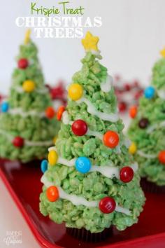 Holiday Treats | Rice Krispie Treat Christmas Trees  #nutsdotcom #holiday