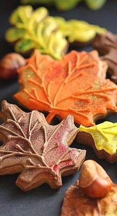 Thanksgiving/ autumn cookies (leaves) : Beautifully hand Iced biscuits | Juliet Stallwood Cakes & Biscuits