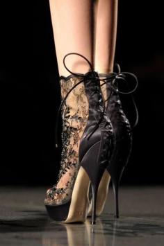 I am a Shoe Enthusiast / Black Lace Shoes..ZsaZsa Bellagio |Black Heels|