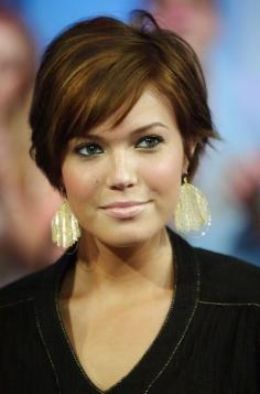 
                    
                        20 Short Hairstyles for Round Face You’ll Love - bestshorthaircuts...
                    
                