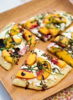 
                    
                        peach and balsamic flatbread with mozzarella, goat cheese and basil.  Nom Nom Nom
                    
                