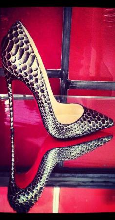 2015 Red Bottom Shoes (Christian Louboutin Shoes and Christian Louboutin Boots) are popular online, Christian Louboutin Outlet, not only fashion but also amazing price $115, Repin it now!