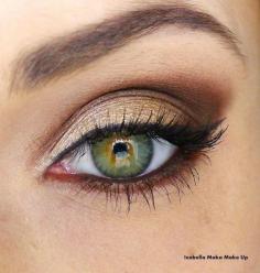 Day & Night Make Up... Finally a pin with my eye color!!! Green eyes!!