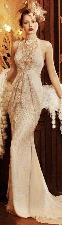 Yolan Cris Retro Vintage Lace Gown