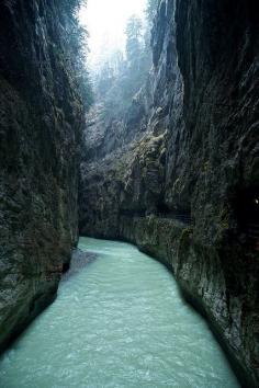 Aare Gorge, Aareschlucht, Switzerland – An amazing natural wonder, the gorge is only a few metres wide with vertical cliffs approximately 50 metres high. One for the bucket list. #travel #inspiration #davidlawrencerecommends
