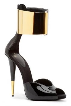 Gizia AW/2013-14 Inspiration Board #black #white #gold #fashion #style  High Heels Giuseppe Zanotti 2014 Black Gold