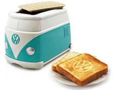 VW MiniBus toaster.   Must have this! I love VW buses, this is bomb.com