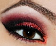 Queen of Hearts eye makeup