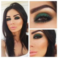 
                    
                        #Smokey #Green #Eye #eyeshadow #makeup
                    
                