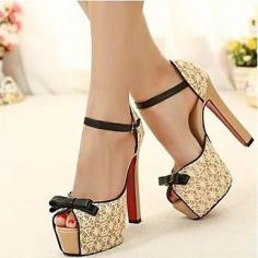 
                    
                        Women's Shoes Two-Pieces Lace High Heel Peep Toe Sandal
                    
                