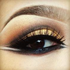 White, Black and Gold Wedding Make up. Nice