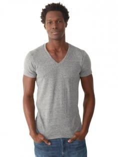 This soft v-neck tee in lightweight Eco-Jersey is an ideal everyday basic for a casual look and comfortable feel.
