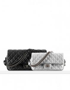 Classic flap bag, metallic grained calfskin-black - CHANEL