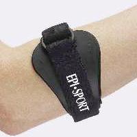 Epi-Sport Epicondylitis Clasp Black Medium Helps relieve pain from muscular overuse caused by work sports or injury. Provides targeted compression to the long tendons of the forearm allowing them to remain parallel and pain free. Dual action compression works simultaneously to treat lateral and medial epicondylitis (forehand and backhand tennis elbow). Ideal for epicondylitis tennis elbow and muscle strains. Provides relief from Carpal Tunnel Syndrome arthritis and tendinitis. Comfortable shock absorbing liner also helps wick moisture away from the skin. Fits left or right arm. Color & Size - Black Medium