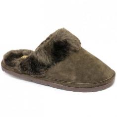 Comfort is key with these women's LAMO scuff slippers. SHOE FEATURES Scuff style SHOE CONSTRUCTION Pig suede upper Fleece lining EVA midsole TPR outsole SHOE DETAILS Round toe Slip-on Padded footbed Promotional offers available online at Kohls.com may vary from those offered in Kohl's stores. Size: SMALL. Color: Brown. Gender: Female. Age Group: Kids. Pattern: Solid. Material: Fleece/Suede.