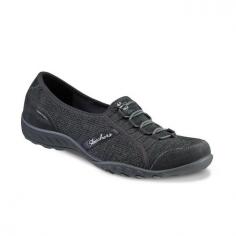 Choose comfort with these women's Skechers Breathe Easy slip-on shoes. SHOE TECHNOLOGIES Relaxed Fit design for a roomy, comfortable fit Memory foam cushioned comfort insole Elastic bungee laces Shock absorbing midsole Stitched accents SHOE CONSTRUCTION Suede, mesh, synthetic upper Fabric lining Rubber outsole SHOE DETAILS Slip-on Memory foam footbed Size: 9.5. Color: Grey. Gender: Female. Age Group: Kids. Pattern: Solid. Material: Synthetic/Foam/Suede.