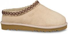 One of UGG's most popular slipper for both men and women, now in a kid's version Sheepskin laminated to cow suede adds durability to uncompromised comfort 100% sheepskin fleece wicks moisture away, keeping feet dry and comfortable Classic outsole with lightweight EVA that is flexible and has solid traction.