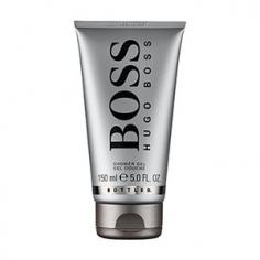 Described as a "sharp, oriental, woody" fragrance, BOSS BOTTLED. eau de toilette spray for men opens with top notes of apple, citrus accords and fruity notes, blending into a heart of geranium, cinnamon and cloves, rounded off with a smooth base of sandalwood, vetiver, cedarwood and olivewood. Boss is one of Fragrance Direct's biggest selling brands, and our customers are big fans of this Boss Bottled eau de toilette spray for men for its fresh, masculine scent, that makes it ideal to wear for any occasion. Hugo Ferdinand Boss founded his fashion and lifestyle house in Germany in 1924, specialising in high-end fashion for both men and women. Today the brand is split into two core lines; Hugo, which produces predominantly business wear and professional clothing, and Boss, which has a number of different lines aimed at men, women and children.