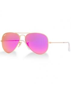 These classy Ray-Ban sunglasses offer UV protection in style. These aviator style glasses offer a matte gold frame on pink tinted lenses. UV Protected Color options: Matte Gold Style: Aviator Model: RB 3025 112/4T 58mm Frame: Metal Lens: Pink Mirrored Protection: UV Protected Nose bridge: None Includes: Case (may vary from picture), cloth and authenticty card Dimensions: Lens 58mm x bridge 14mm x arms 135mm All measurements are approximate and may vary slightly from the listed information Lens Type: Mirrored Shape: Aviator Age: Adult Type: Full-Frame Gender: Women, Men Style: Fashion Material: Metal Lens Color: Purple Color: Gold