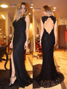 Black Lace V-neck Open Back and Split Front Sheath/Column Prom Dress