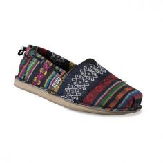 Add a colorful touch to any outfit with these Sketchers BOBS women's slip-on flats. Purchase one pair of BOBS and Skechers will donate a pair of shoes to a child in need. SHOE FEATURES Slip on casual alpargata flat design Laced boat shoe style collar trim with metal eyelets Colorful geometric design Tucked toe pleat front SHOE CONSTRUCTION Fabric upper & lining Rubber outsole SHOE DETAILS Round toe Slip-on Memory foam footbed Promotional offers available online at Kohls.com may vary from those offered in Kohl's stores. Size: 9.5. Color: Beige/Khaki. Gender: Female. Age Group: Kids. Pattern: Pattern. Material: Rubber/Foam.