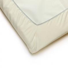 Baby Bjorn Travel Lite Portable Bed Fitted Sheet- Natural BABYBJ RN Travel Lite Portable Bed Fitted Sheet- Natural is a fitted sheet made from organic cotton that is smooth and comfy for baby to sleep on. Because the sheet has been tailored to fit the mattress, it remains stretched and in place. The sheet is easy to take off and put on and should be machine-washed, hot (60C). Approved in accordance with Oeko-Tex Standard 100, class 1. This means that it is guaranteed free from hazardous substances, not dangerous for children's sensitive skin and will not, for example, trigger allergies. For use with the mattress in BABYBJ RN Travel Crib Light. Measurements: 105 x 60cm/42x24 in.