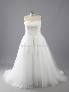 Good Sweetheart Ivory Lace Tulle Appliques Lace Ball Gown Wedding Dress