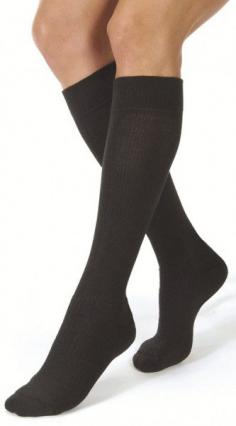 Jobst ActiveWear 15-20, 20-30, 30-40 mmHg Knee High Compression Socks Features: The ideal combination of therapeutic efficacy and Dri-release yarn for superior moisture control. Fits an active lifestyle with a seamless toe and 360degrees cushioned foot for increased wearing comfort. All-day comfort knee band that keeps socks up without binding or pinching. Reinforced heel resists abrasion and provides greater durability. Circumference measurements of the Ankle and Calf will determine correct size, see chart below for finding the best fit. Available Colors: Black, White. Description: The Jobst ActiveWear Knee High Compression Socks are effective leg therapy in an energizing athletic sock, ideal for various activities, from walking to playing sports. They are the ideal combination of therapeutic efficacy and Dri-release yarn for superior moisture control.