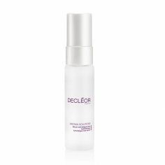 DECL&Eacute;OR Hydrotenseur Anti Fatigue Firming Eye Serum helps to eliminate the look of fine lines so that make-up will look its best on a smoother surface. Hyaluronic acid mallow extract and other moisturisers work to improve skin texture so that eyes look energized and revitalized. Results are sometimes noticeable in a matter of days with regular use. Directions for use: After removing your eye make-up or washing your face apply a small amount of serum to the eye area. Using a cotton pad or lightweight cloth remove from the inner part of the eye towards the edge of face. This product is gentle enough to use once or twice a day.