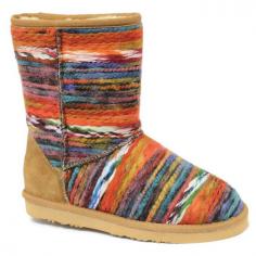 These women's LAMO boots feature a unique wool yarn shaft. SHOE FEATURES Slip-resistant Comfort-Flex sole SHOE CONSTRUCTION Fabric upper Faux-fur lining EVA midsole Rubber outsole SHOE DETAILS Round toe Pull-on Padded footbed 8-in. shaft 10-in. circumference Promotional offers available online at Kohls.com may vary from those offered in Kohl's stores. Size: 7. Gender: Female. Age Group: Kids. Pattern: Solid. Material: Rubber/Wool/Fauxfur.