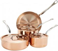 The Mauviel M'heritage 7 piece copper cookware set with wooden crate includes two saucepans with matching lids, a saute pan with a lid, and a frying pan. Made in France, this Mauviel M'150s copper cookware heats quickly and cools quickly because each pan is 90% copper. The stainless steel handles stay cool while you cook. These pans also won't adversely affect the flavor of your meals because the stainless steel cooking surfaces do not react with food. Mauviel cookware comes with a lifetime warranty with normal use and proper care. This Mauviel M'150s 7-piece copper cookware set includes the following items:1.9 quart sauce pan and lid3.6 quart sauce pan and lid3.2 quart saute pan and lid10.2 inch fry pan5 ounce copperbrill cleaner Matching lids are made by Mauviel and have stainless steel handles. Made in France Mauviel 6100-02WC