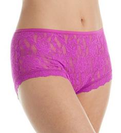 Hanky Panky Signature Lace Betty Brief Panty (482222)&#46; Reclaim your femininity in this lovely stretch lace brief&#46; Made of 100% nylon with a 100% Supima cotton crotch lining&#46; Sewn-on elastic waistband with overlock stitch&#46; Scalloped stretch lace along leg openings for a flattering, no VPL fit&#46; Mid rise&#46; Moderate rear coverage&#46; Sewn-in cotton crotch lining for comfort&#46; Hanky Panky's sexy version of the "granny panty&#46;" Please Note: Model is wearing a thong for modesty&#46;