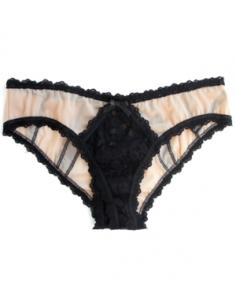 Embrace your natural curves and your inner siren while donning this strikingly sexy panty from Hanky Panky. Crafted from stretch tulle for a fit that molds seamlessly to your body, split lace panels at front overlap to create a sheer look, accented with a cheeky bow decoration. This design is outfitted with elastic lining at the waist and the leg openings for comfortable, long-lasting wear.