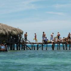 Reasure Beach Pelican Bar - Uton Tours