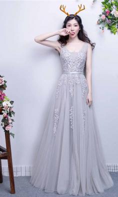 Applique Lace V-neck Long Grey Prom Gowns with Straps KSP451