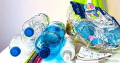 Pros and Cons of Single use plastic and how it affects environment. Know it all in the advantages and disadvantages of single use plastic now and in future