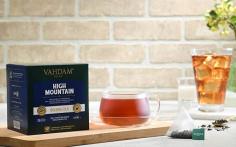 If you are looking for Oolong tea to lose weight, you must choose the natural Vahdam Oolong tea to drink. Our High Mountain Oolong Tea is a one-of-a-kind Oolong tea with robust and bold flavours. Vahdam Teas Global Inc. India grows some of the finest teas in the world and we source our teas from all tea growing regions of India. 