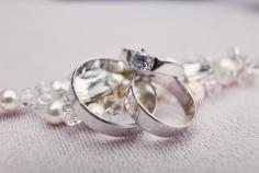 Buy Engagement Rings In Australia Brisbane
https://burgundybespokejewellers.com.au/	
