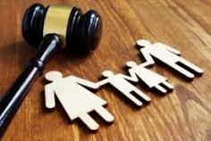 Mutual consent divorce, maintenance, child custody. Get in touch with top family court lawyers in Lucknow for consultation in relation to any query related to family law, dispute in marital life. 
https://www.atlawchamber.com/Family-Law.php