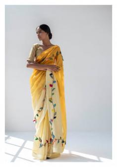 Tissue Cotton Saree
Buy Tissue Cotton Saree online from Nomad. Explore the wide collection of Handmade Sarees Online which includes Tissue Cotton Saree, Cotton Chanderi sarees online and unique handwoven sarees online. Check out https://www.diariesofnomad.com/categories/sarees-1