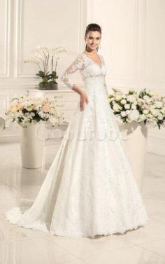 Robe de mariée delicat intemporel avec lacets v encolure col en forme de cœur