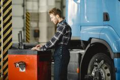 Are you finding the best mobile truck and trailer repair in ajax area? then your search is over. Road Star Truck and Trailer Repair provide the best mobile truck and trailer repair service in ajax area. If you have any query then feel free to contact us any time.