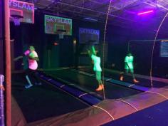 Sky Zone is one of the best jumping places for birthday parties in Oxnard, USA. Here you can get the ultimate black light experience including dancing, laser lights, and full access to all park attractions. You can also enjoy with your family and friends at indoor trampoline basketball court in Oxnard.