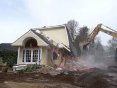 Looking for a house demolition company in Sydney? Sydney Demolition Companies provides home demolition services in Sydney and Eastern Suburbs. Call now!