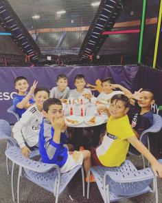 Book trampoline parks for birthday parties in Ventura. Sky Zone is the perfect place for celebrate of any occasion. Here you can book a private party room or rent out the whole venue.