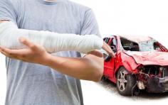 Klein Chiropractic Center is one of the most commonly recommended providers of services and care related to auto crash injuries.  Our doctor is an expert in treating auto accident injuries.