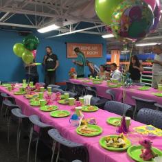 Contact with Sky Zone to celebrate children's birthday parties in Simi Valley. We are always ready for you here you will get the best and most affordable services. When you come here for the birthday party in Simi Valley, the party room will be ready.