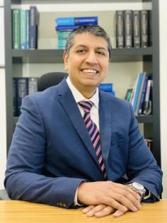 Dr. Paraminder Singh, a leading orthopaedic surgeon in Richmond, Melbourne, Victoria, we offer and empathetic and personal approach. For more details call us now.