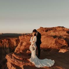 Are you are looking for the best Destination Wedding Photographer in Arizona? Your search ends here at Promise Mountain Weddings. We provide affordable Arizona Adventure Wedding Photographer and elopement photographers per your needs. Get in touch today for the best offer on Weddings in Arizona.